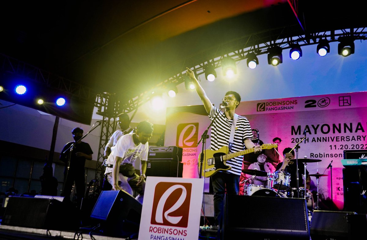 Suddenly Monday (@mondaysuddenly) on Twitter photo Pangasinan!
Maraming salamat sa hindi maubos na kasiyahan at pagmamahal na inihandog niyo para ipagdiwang ang ikadalawampung anibersaryo ng bandang <a href="/mayonnaisemusic/">#mayonnaiseworldwide</a>.
Sa uulitin! ๐ซฐ๐ป๐
#Mayo20 #SuddenlyMonday #YRMusic Pangasinan!
Maraming salamat sa hindi maubos na kasiyahan at pagmamahal na inihandog niyo para ipagdiwang ang ikadalawampung anibersaryo ng bandang <a href="/mayonnaisemusic/">#mayonnaiseworldwide</a>.
Sa uulitin! ๐ซฐ๐ป๐
#Mayo20 #SuddenlyMonday #YRMusic