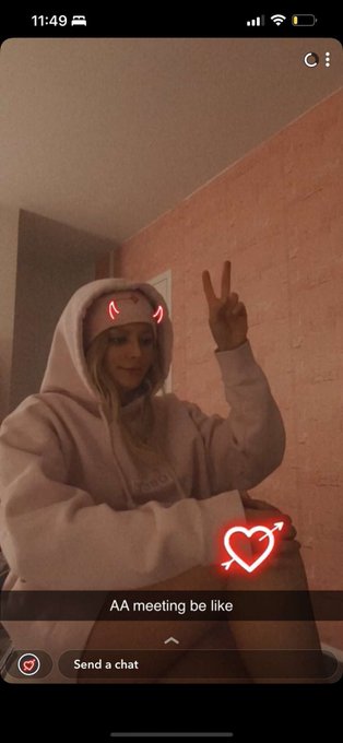 Bored on zoom meetings.. a series https://t.co/CZo7xxbZxE<a href="/tag/x3show"class="tags"><span>#x3show</span></a>