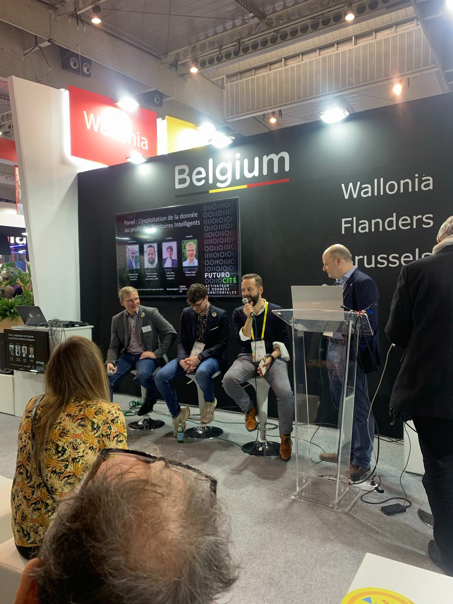 Letsgocity (@letsgo_city) on Twitter photo Cette année encore, <a href="/letsgo_city/">Letsgocity</a> a eu l'honneur d'être convié en tant qu'exposant sur le Smart City Expo World Congress 2022 à #Barcelone 👍
Un voyage riche en rencontres et en partage tant au niveau national 🇧🇪 qu'international 🌍📲 !
#SCEWC22 #smartcity #application Cette année encore, <a href="/letsgo_city/">Letsgocity</a> a eu l'honneur d'être convié en tant qu'exposant sur le Smart City Expo World Congress 2022 à #Barcelone 👍
Un voyage riche en rencontres et en partage tant au niveau national 🇧🇪 qu'international 🌍📲 !
#SCEWC22 #smartcity #application