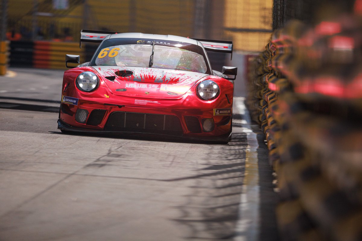 Vidéo - Montez avec <a href="/aleximperatori/">Alexandre Imperatori</a> dans la Porsche 911 GT3 R/TORO Racing à Macau #MacauGP 

▶️ bit.ly/3hXMTB6