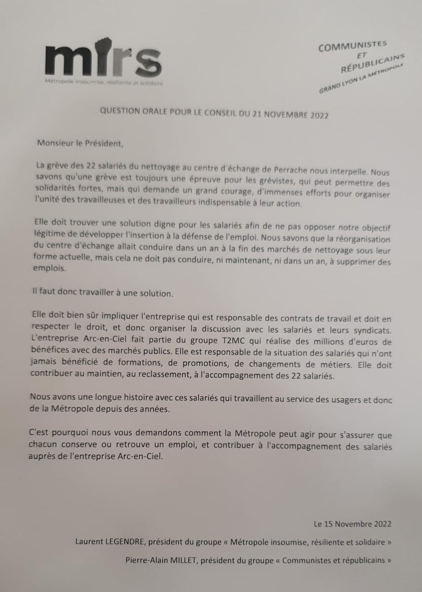 lametropositive's tweet photo. Bruno Bernard EELV-NUPES, fait rentrer la police dans l'Hôtel de la Métropole pour se prémunir d'une manifestation des salariés du ménage du CELP soutenus par des conseillers métropolitains LFI et communistes membres de sa majorité !
#greve #grandlyon #nupes #metropoledelyon #LFI https://t.co/czxjKiG2Yc