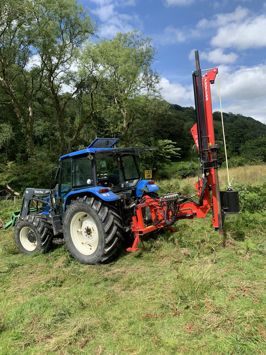 If someone’s looking I have a AS NEW protech 200s teleshift 220kg weight and Rock spike … not using it , going to use a contractor from now on as I’ve too much gear and no idea 
RT appreciated 🙏🏻🤠