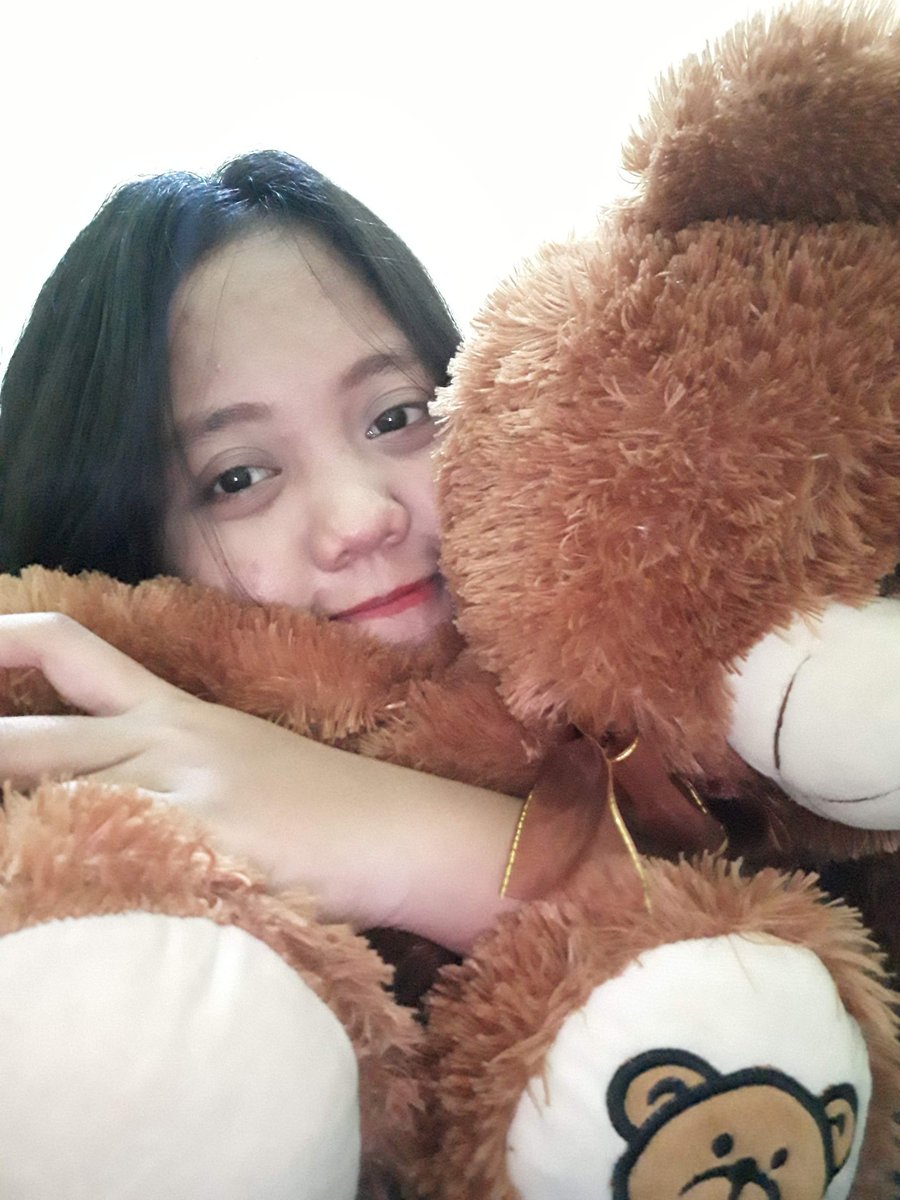 MiaSf2's tweet photo. night people💜 ngantuk ya bobo,ngantuk kok overthinking, gilaaaa kalii https://t.co/fJmaJwD8uQ