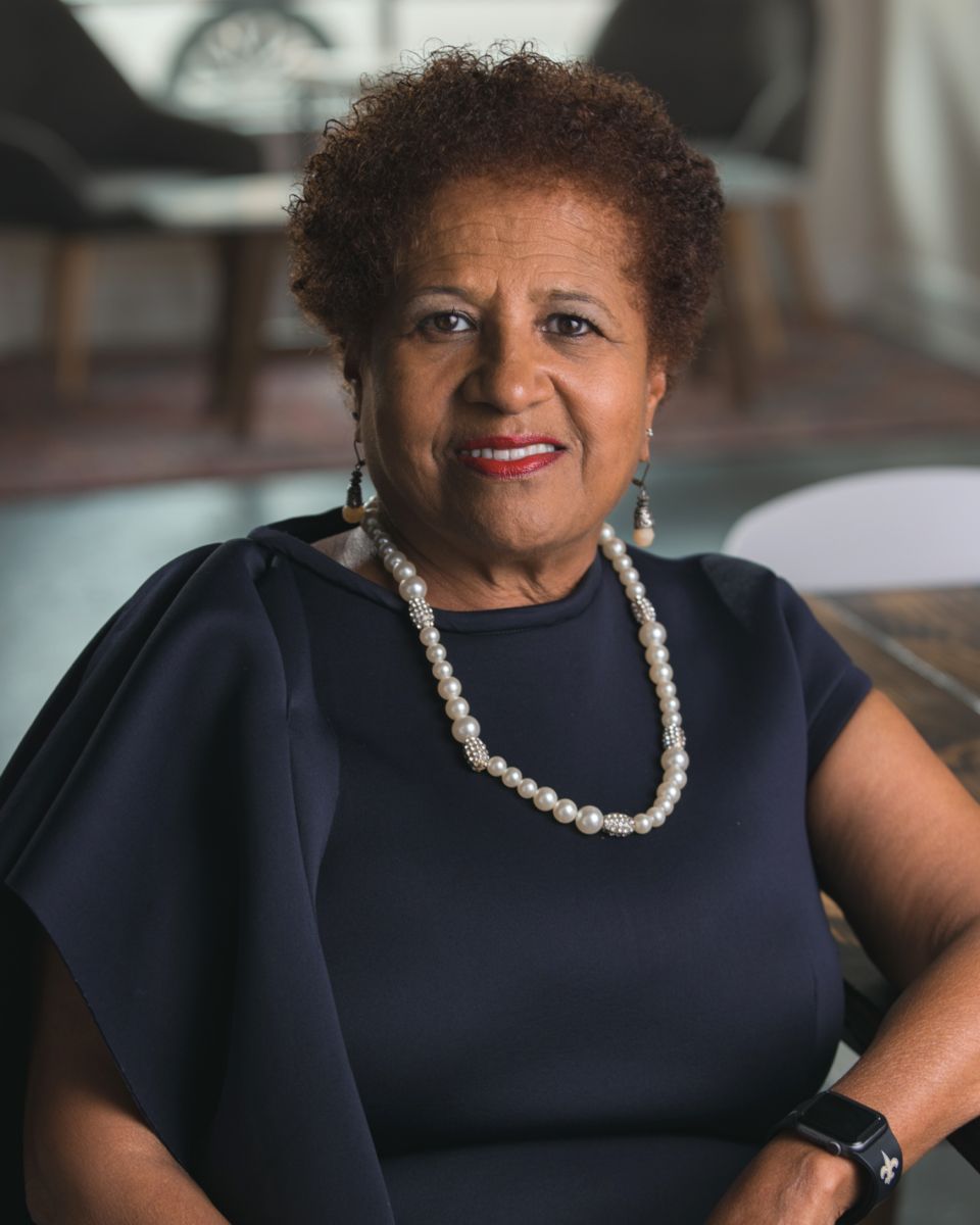 thecurrentlaf's tweet photo. Meet the Wavemakers:
https://t.co/STnuTuVV8r Over 20 years ago, Gloria Wheeler made a haven for jazz and blues at the Brass Room. Said to be a “silent humanitarian,” she's part of Lafayette's history. She was also the first Black court administrator for Lafayette City Court. https://t.co/lzdGnu2xcM