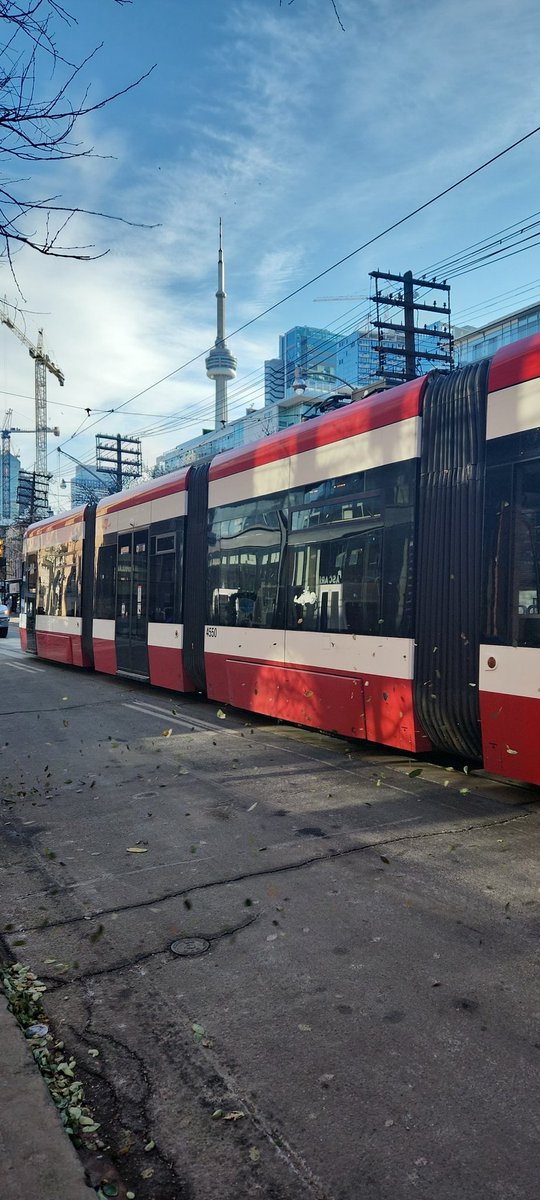 play4crypto's tweet photo. Miner4Coins found footballs and #TorontoCNTower #ethereum in a Green vault at this location! Join me playing #coinhuntworld, It's awesome! #CHWorldCup https://t.co/Yge3InGkVb #cryptocurrency #321231 https://t.co/iaOKCyebxL