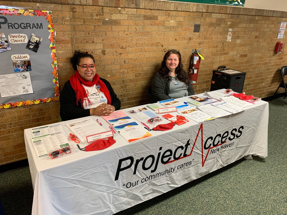 ProjectAccessNH's tweet photo. We love what we do!
11/17: Keeping busy at the "Know Your numbers" Event at the Keefe Community Center with our partners from Southern Connecticut State University School of Nursing and Yale New Haven Health . 😀
#communityhealth #NewHaven #panh #publichealth https://t.co/RWEYYLMIuq