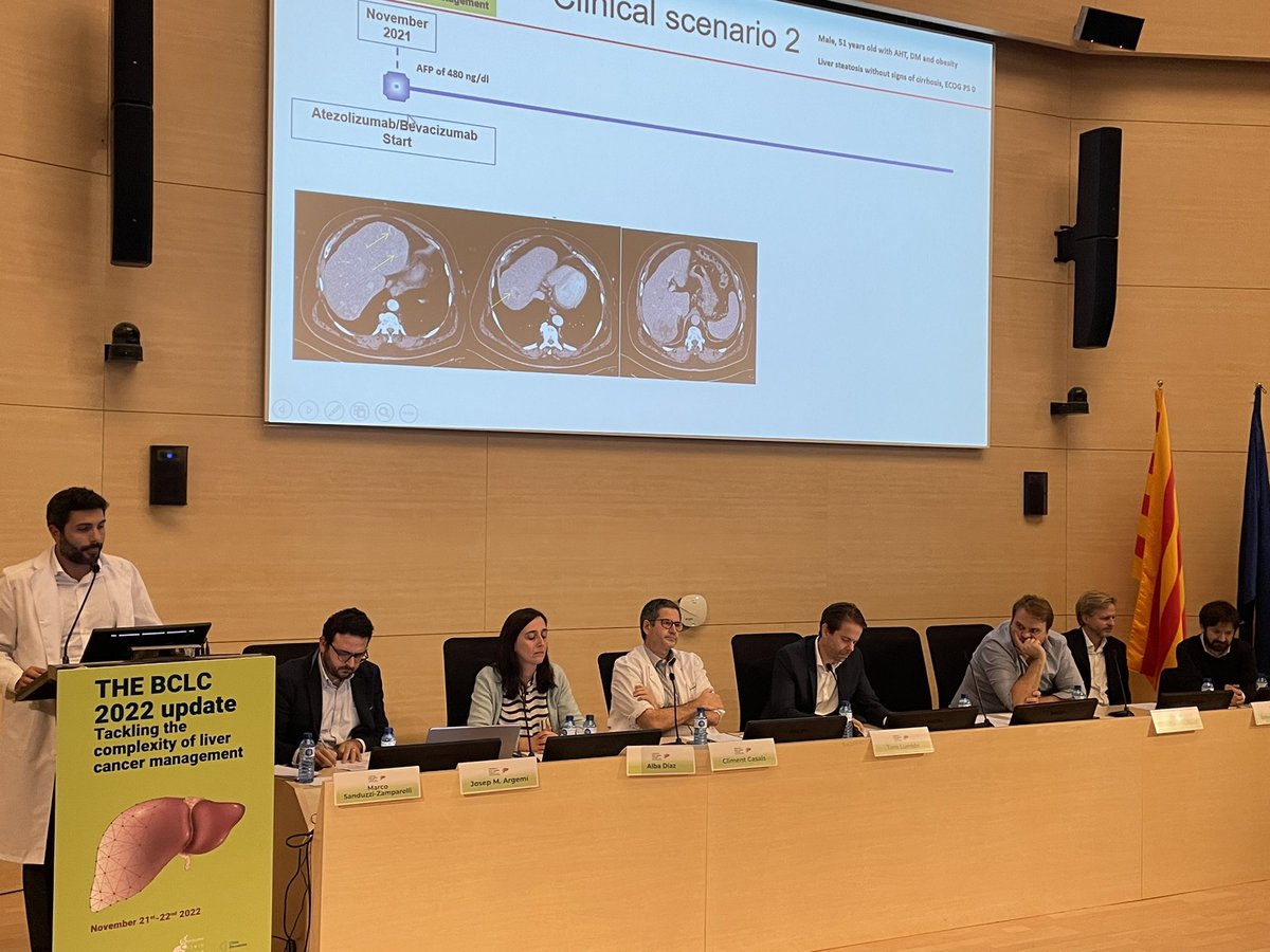 Moving to microbiota and AI with a great panel chaired by @albaigd &amp; <a href="/ccpox/">Climent Casals-Pascual</a> including <a href="/MarcoSanduzzi/">Marco Sanduzzi Zamparelli</a> <a href="/tom_luedde/">Tom Luedde</a> <a href="/NaultJc/">Jean-Charles Nault</a> <a href="/hov_jer/">Johannes E. R. Hov</a> @Caldera60373705 and JM Argemi The future is now!!