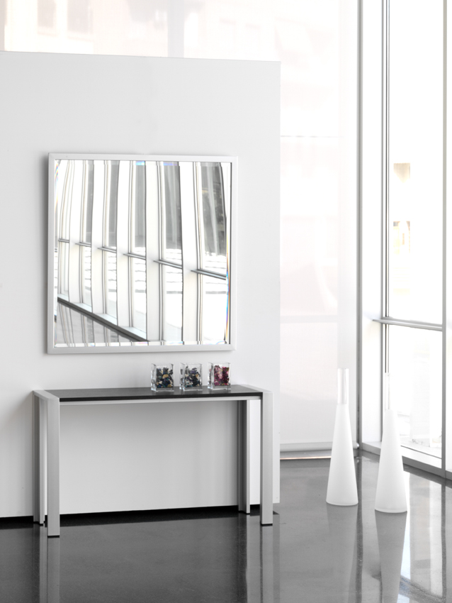 arcaartemetalic's tweet photo. Decora tu #recibidor con esta #consola con #espejo de líneas rectas https://t.co/xCDDVpaW7T #arcamueblesdemetal https://t.co/nERyIDstCm