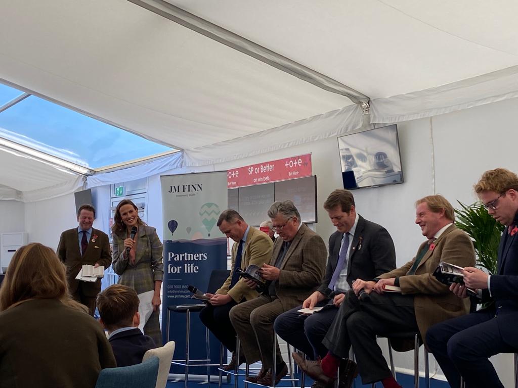 JMFinnWealth's tweet photo. It was a great day at #Cheltenham last week for JM Finn, their guests and the team at @OldGoldRacing - @francescacumani, @PFNicholls, @PWebberRacing and @mickfitzg! 🐴

To find out more about OGR Racing and JM Finn's partnership, see here: https://t.co/nPO4FGhhnH https://t.co/L6y057Nzgz