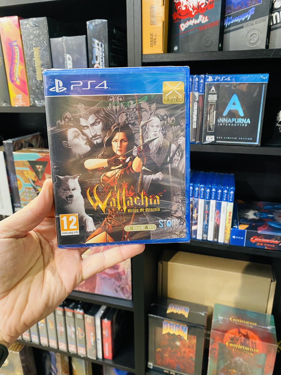 CollectorVault's tweet photo. #StrictlyLimitedGames is shipping fast latety! Added the set of #epicsofhammerwatch today 🥰
#gamemuseum #videogames #gamecollecting #gameroom #raregames #limitedgames #indie #indiegames #gamestatue #gamebooks #streetfighter #wallachia #pixelheart https://t.co/HgnlvGrsj7