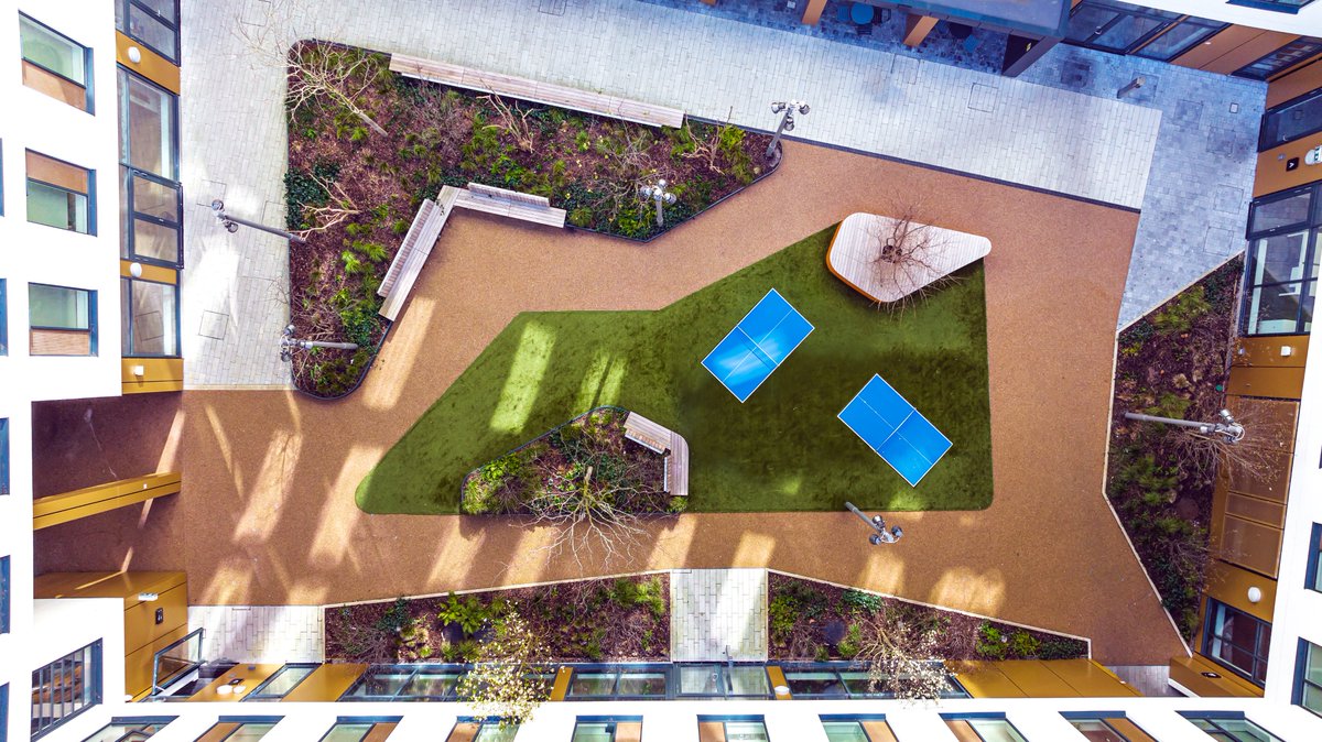 ait-place tweet media