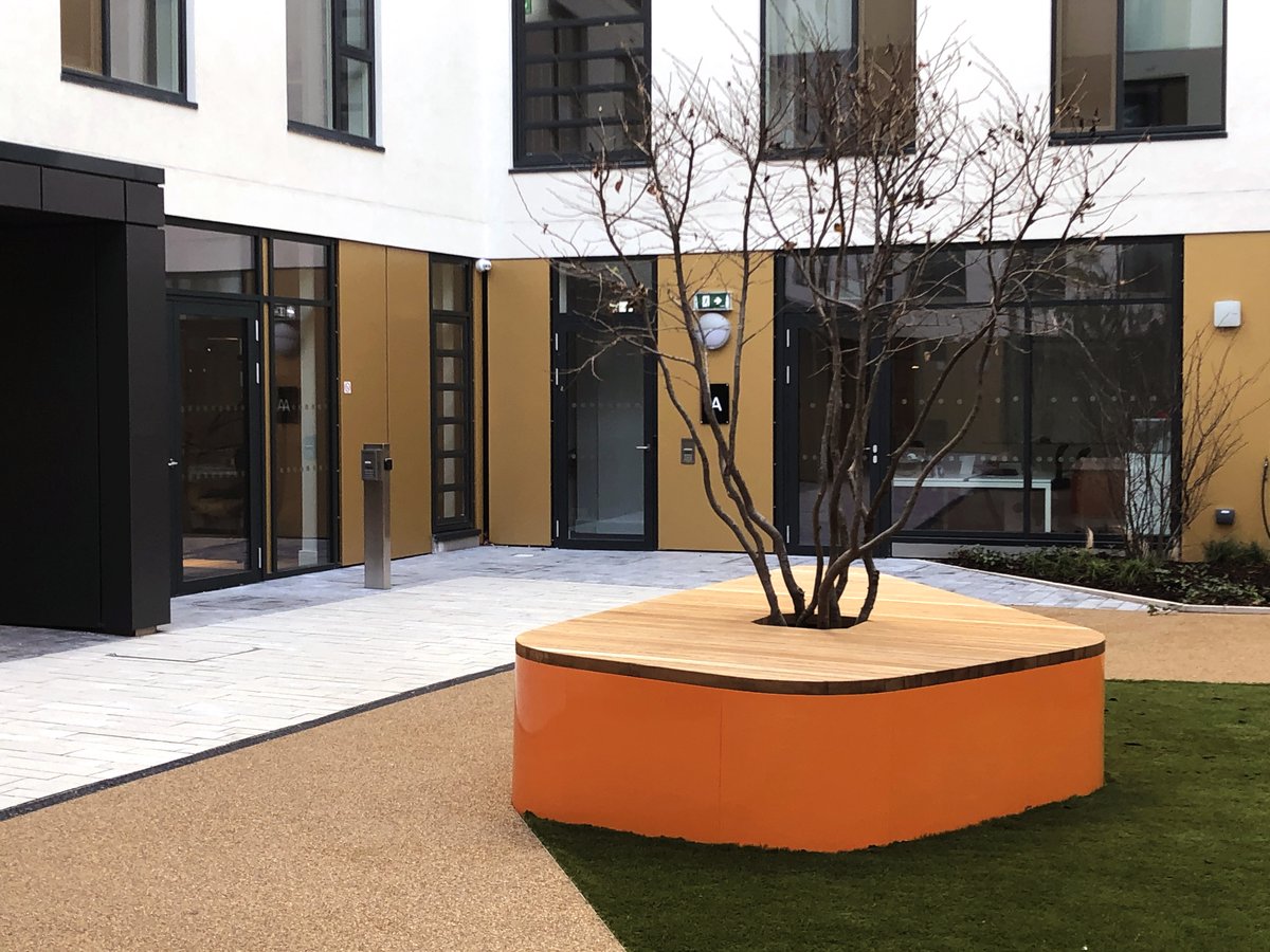 ait-place tweet media