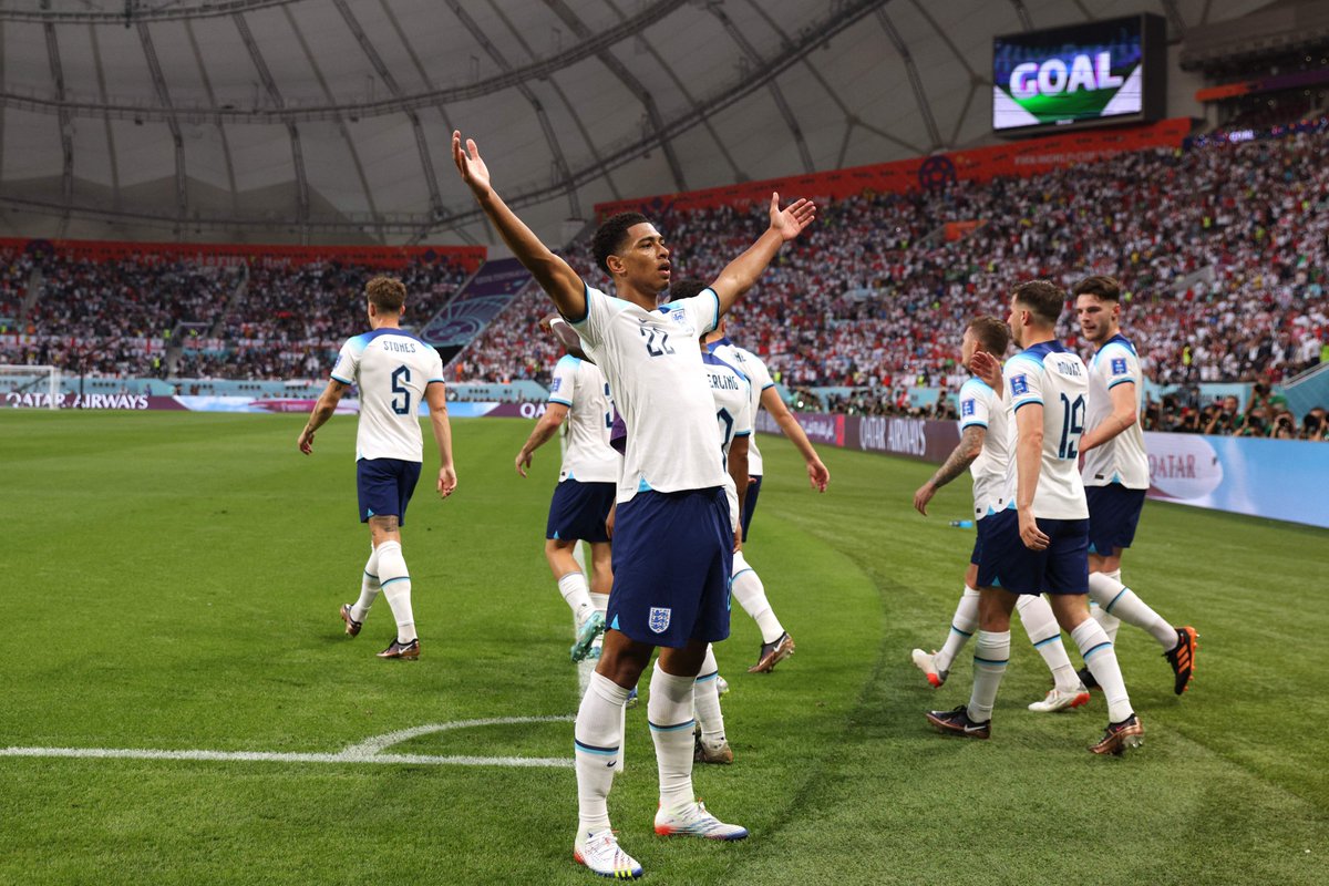 FIFAWorldCup's tweet photo. A strong start to the #FIFAWorldCup for @England! 👊 #Qatar2022 https://t.co/q7uW61H7ER