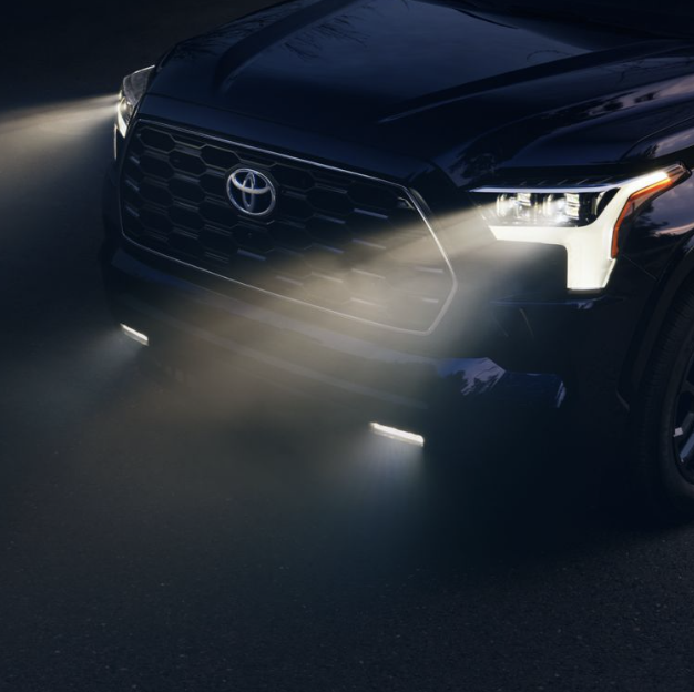 EmpireToyotaNY's tweet photo. Undeniable capability. Unmistakable presence. 🚘 
https://t.co/QQgudzPY4e
.
.
.
#EmpireToyota #EmpireAuto #ToyotaUSA #Toyota #ToyotaSequoia #2023Sequoia #New #Lease #Buy #Finance #SUV https://t.co/2ZG0xe7NQ2