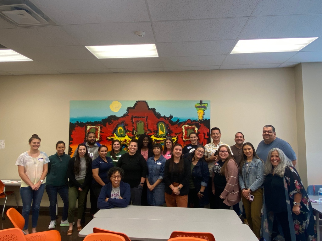 SAexcelsbeyond's tweet photo. This holiday season, we're incredibly grateful for the connections being built in Excel Academy. ⁠There's so much work to do to improve the youth development landscape here in Bexar County, and we're so excited to continue to work and grow alongside each of you. ⁠ https://t.co/C8j04HytzB