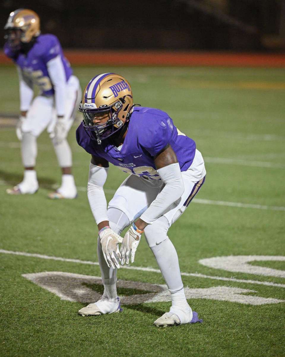 ok_jmoe's tweet photo. ⚠️BUCO SEASON highlights⚠️
December Transfer 
AA in hand 
6’1 175lb CB
Lockdown Corner 
https://t.co/5x0kfE8phb https://t.co/pPqpoHcQY6