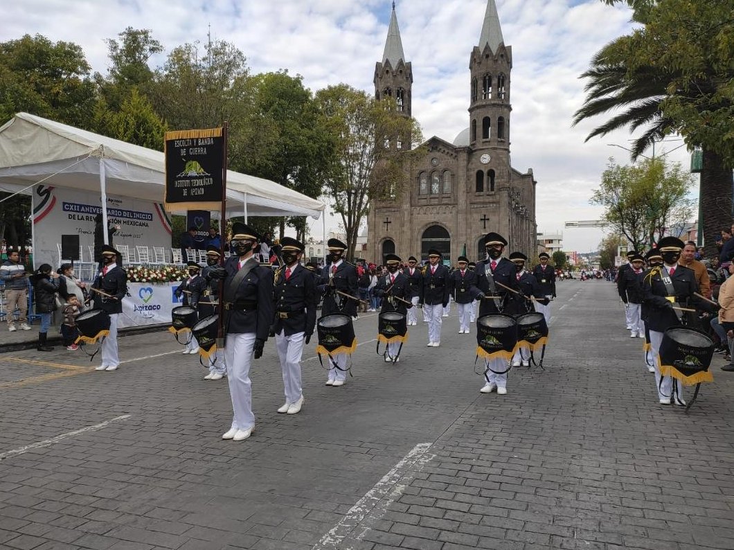 web_itapizaco's tweet photo. Participa la Escolta y la Banda de Guerra del Instituto en el desfile conmemorativo del 112 Aniversario del inicio de la Revolución Mexicana, organizado por el H. Ayuntamiento de Apizaco. https://t.co/tsL1VGTe2e