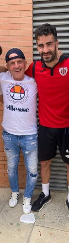 Otra etapa que finaliza...pero todo el mundo quisiera vivir lo que has disfrutado aquí con aquel ascenso soñado durante 11 años, 2 permanencias, visitar el Colombino con 9mil espectadores (no cabías en ti) y un sinfín de anécdotas..Gracias <a href="/AmateFrancisco/">francisco jose dominguez amate</a>