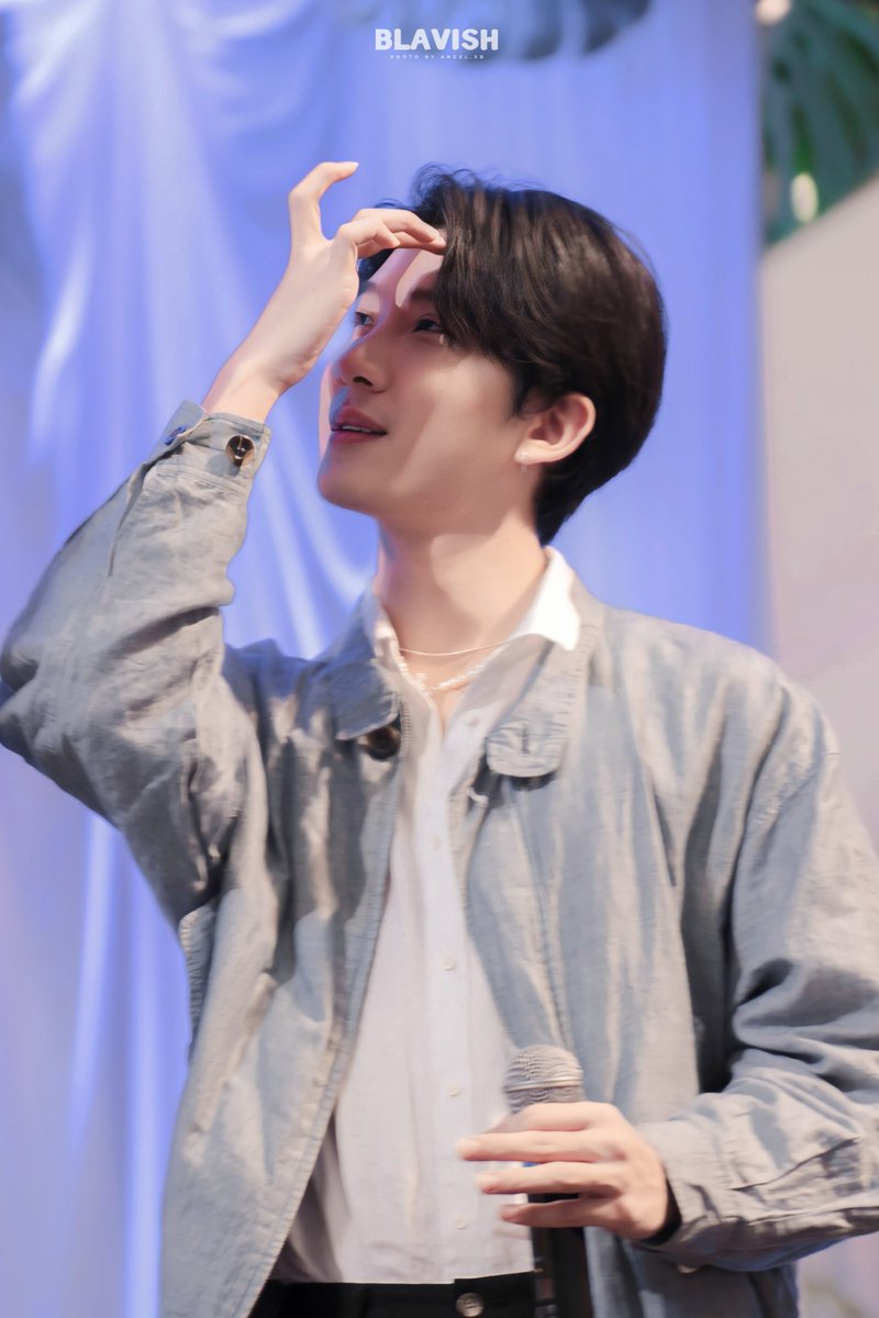 [ 2022.11.20]​|×
- 𝘽𝙡𝙤𝙤𝙢𝙞𝙣𝙜𝙂𝙖𝙡𝙡𝙚𝙧𝙮𝟮𝟬𝟮𝟮 ⁺◟

เเต่ละรูปที่ถ่ายได้.. อยู่ในโหมดน่ารัก
งง... งงมากกก 😭

#BloomingGalleryXฟขต
#khaotungg