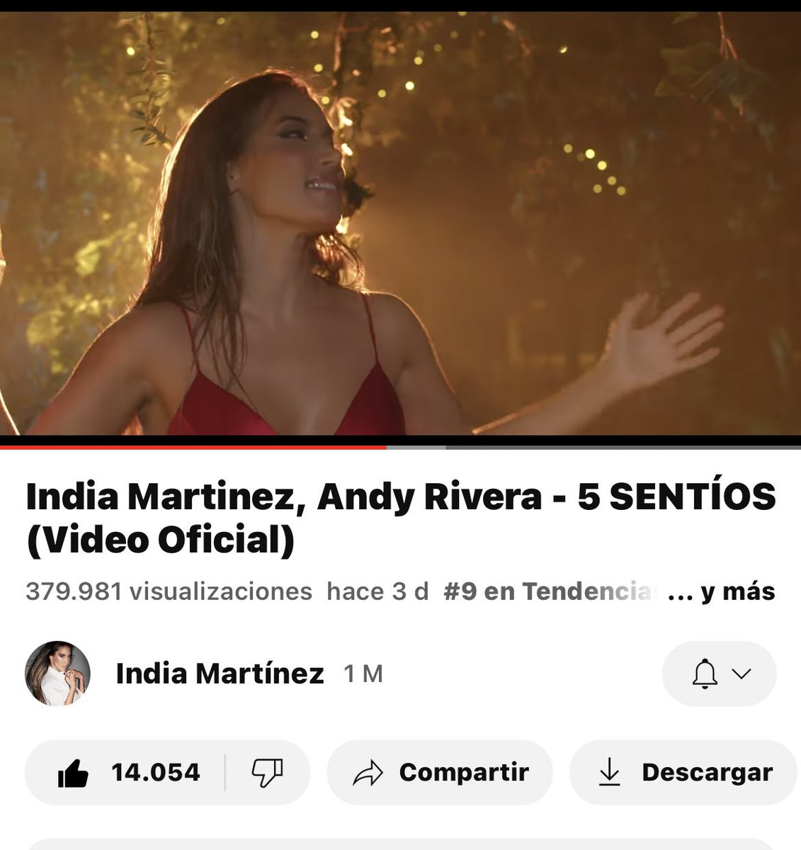 IM_extremadura's tweet photo. Comenzamos la semana con casi 400.000 visitas en YouTube 📹 en el videoclip #5Sentios de @IndiaMartinez y @AndyRivera_ 🎶
Además es el número 9️⃣ en tendencias 👏🏼
A seguir sumando ‼️🔝
➡️ https://t.co/UTKUQMR7JO https://t.co/dSYfRYF1b4