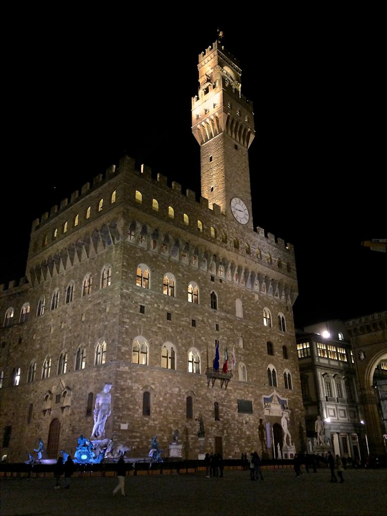 In the city where it all began… Vox Medicea will makes it official Florence debut in the spectacular Salone dei Cinquecento, Palazzo Vecchio to mark Eleonora 500, celebrating the life and legacy of Eleonora di Toledo, featuring choral masterpieces of the Medici. Dec 1 @ 7pm