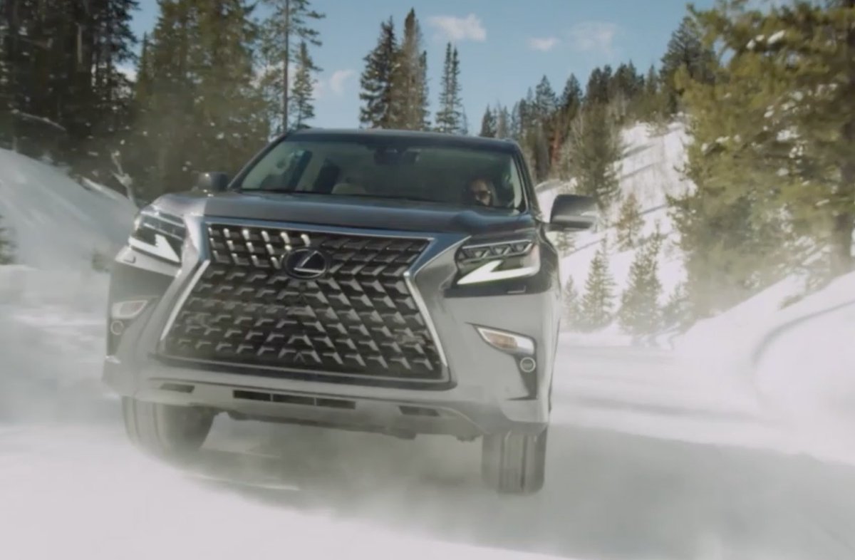 LexusFreehold's tweet photo. The Lexus GX is ready to tackle multiple terrains. 
.
.
#lexusgx #lexusoffreehold #gx #luxurysuv #cardealership #suvs https://t.co/6UROngCa1M