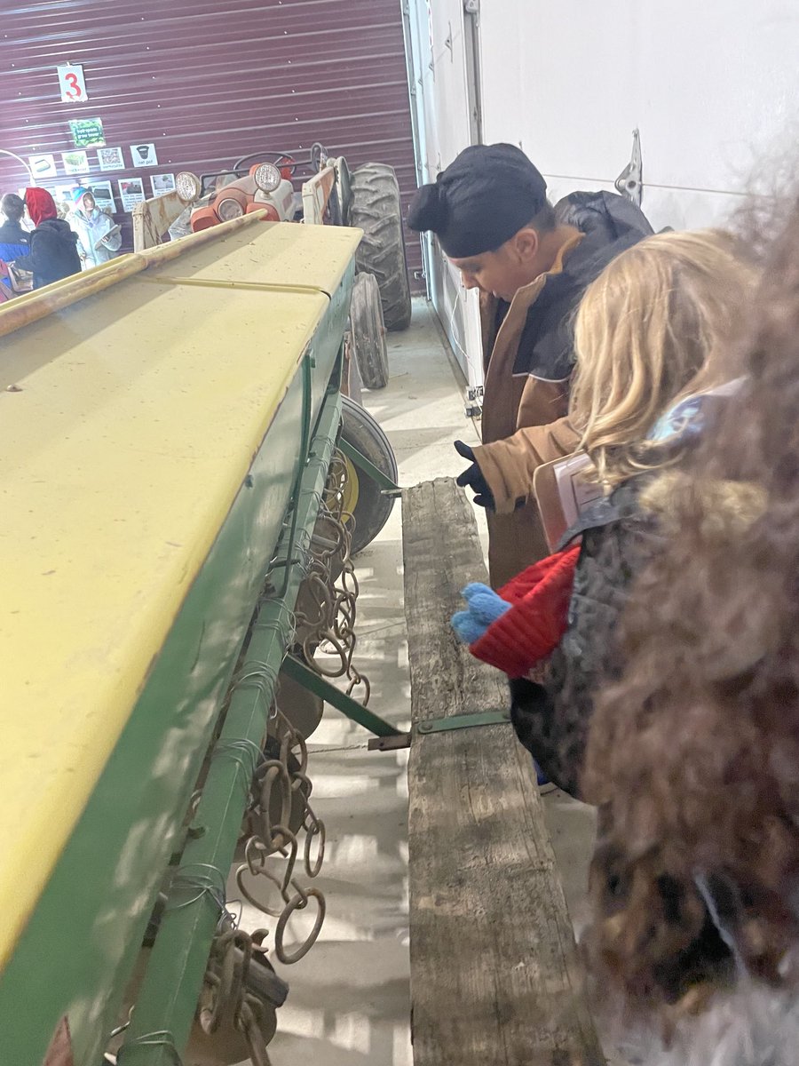 MrsHeschsclass's tweet photo. We are learning about how things have changed in farming over time at The Fishers AgriPark. #TCECardinals https://t.co/LktqRXIXEs