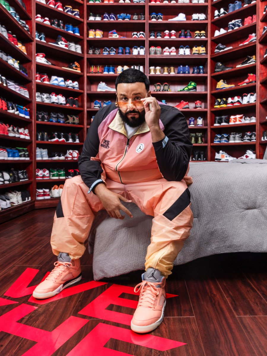 RT djkhaled "Major 🔑Alert ! Hosting my sneaker collection on <a href="/Airbnb/">Airbnb</a>. #GODDID #airbnbpartner Book it on 
airbnb.com/wethebest "