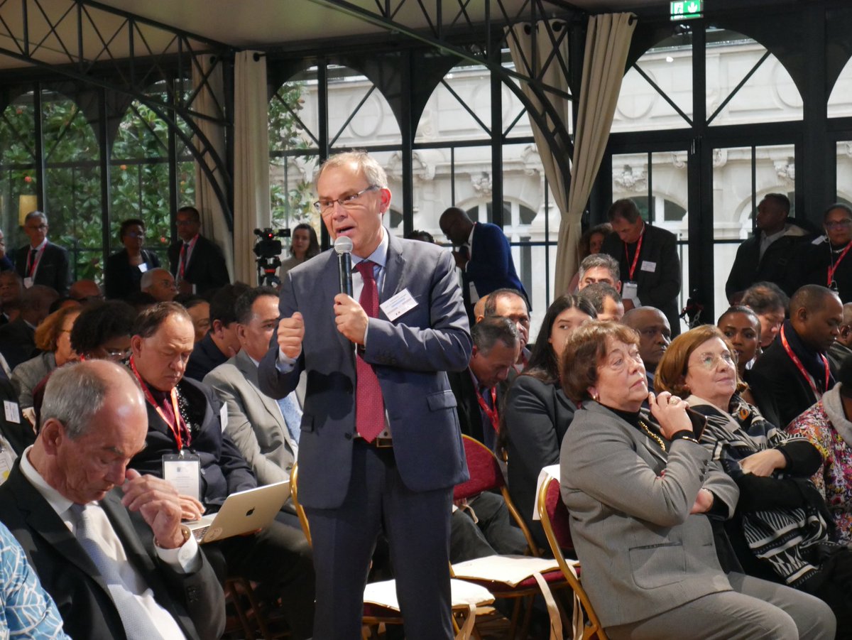outremers360's tweet photo. Nombreux échanges entre les élus, les maires et les sénateurs lors de cette première séquence sur les « problématiques de gestion locale ».
#OutreMerSenat #OutreMer https://t.co/Rm4s49RlmT