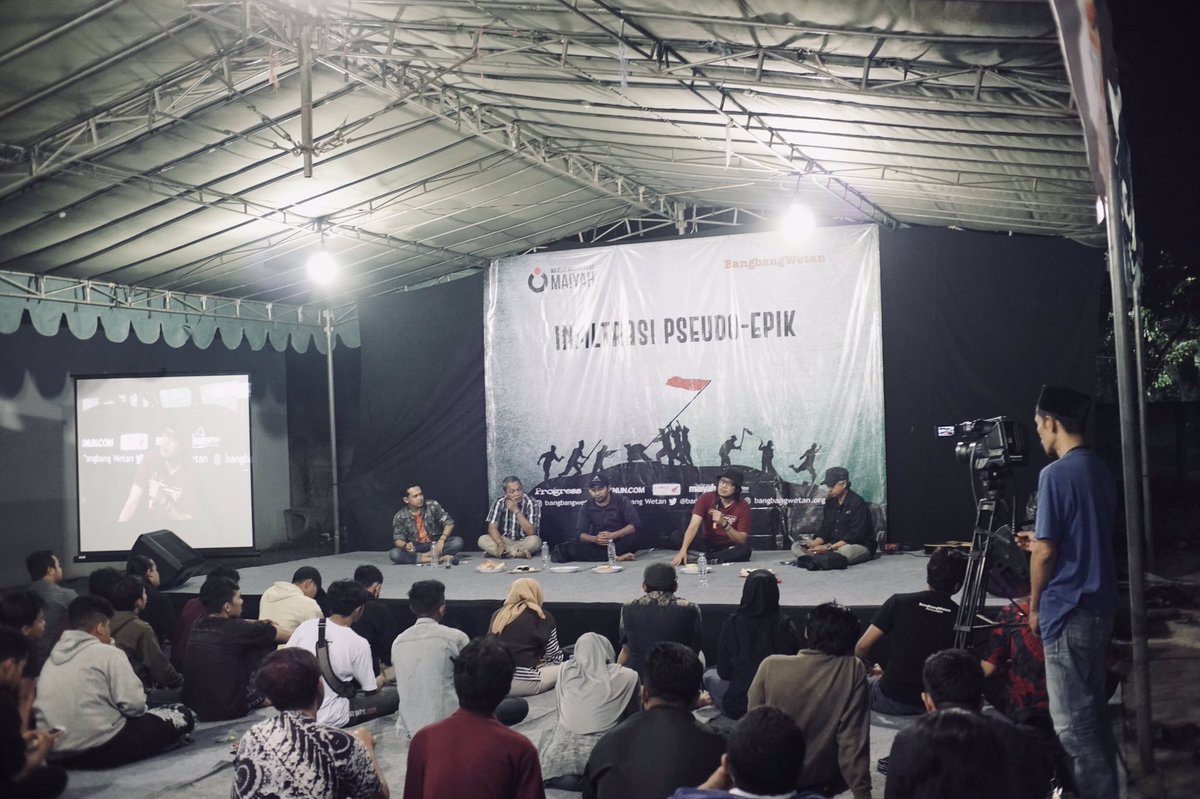 nailambrkh's tweet photo. Mas sabrang "Semua pahlawan pada posisinya masing-masing"
#bbwnov https://t.co/MgjZeuLF6g