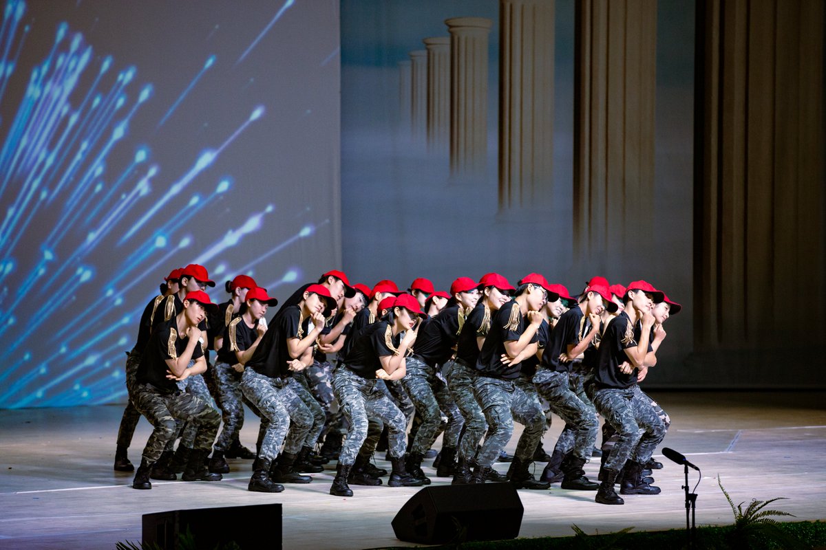 kmh36641733's tweet photo. トルナラ芸術団の公演軍舞です。/돌나라
みんながぴったり揃ったキレのある動きで、歓声と拍手が沸き起こったそうです/MBC PD手帳とJTBCニュースに対するトルナラの立場表明/돌나라

神になりなさい
https://t.co/o5AqFiFhVq

#芸術 #公演 #軍舞 #돌나라 #pd수첩 #jtbc뉴스룸 #トルナラ https://t.co/ZVSSm9sxzM