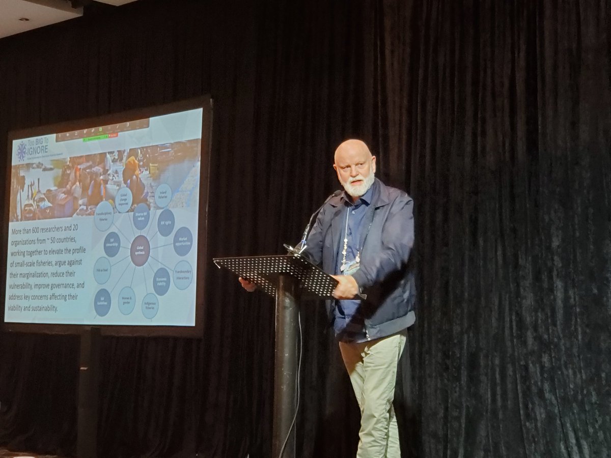 TBTI_Japan's tweet photo. Prof. #SveinJentoft, the Co-Founder of #TBTI and the author of #LifeAboveWater at #4WSFC #Africa. 
#LeadingByExamples
#IYAFA2022  @FAOfish
#WorldFisheriesDay2022 
@TBTInetwork #世界小規模漁業会議 #アフリカ #世界漁業デー #スウェンイェントフト #水面上の生命 著者 https://t.co/IlZL3zMNoI