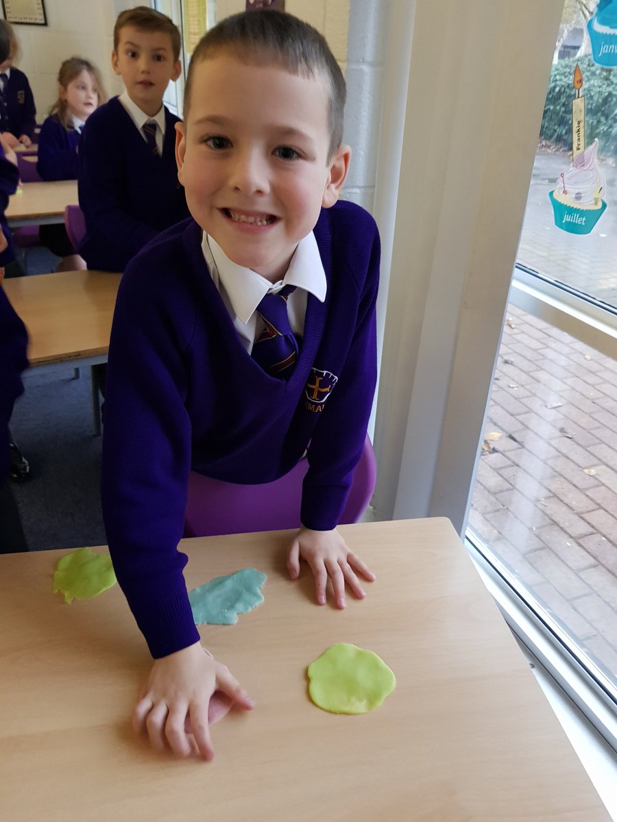 Emmaus_School's tweet photo. #EmmausY3 used playdough to demonstrate how high temperature and pressure can change sedimentary rock into metamorphic rock. #Emmausscience https://t.co/3UiidUFqqS