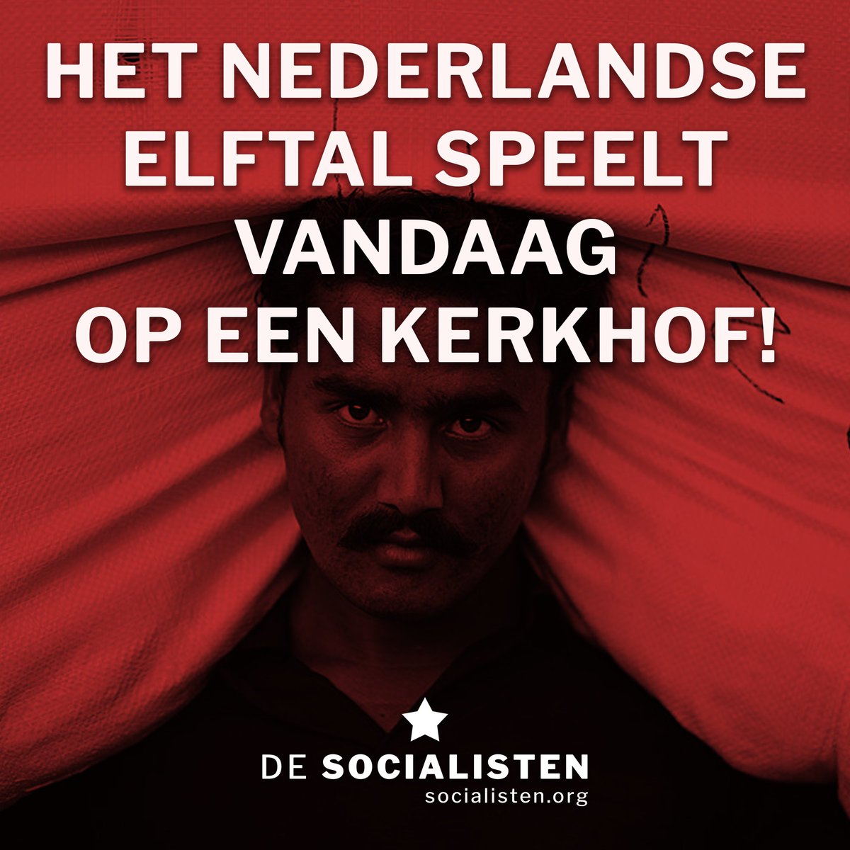 RevSocPartij's tweet photo. Het Nederlands elftal speelt vandaag haar eerste wedstrijd op een kerkhof. #Qatar2022 #SenNed #exploitatie https://t.co/twFdLQ4NW6