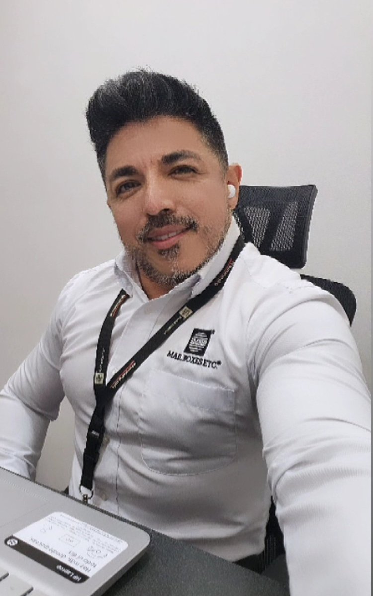 alexvera76's tweet photo. Semana nueva!
Y con Actitud! π₯
#imgonabefamous #night #Monday #goodvibes #handsome #man #sexymen #hotmen #beards #bearded #thebeardedselfie #beardsmen #menwithbeard https://t.co/bJ580wqbEp