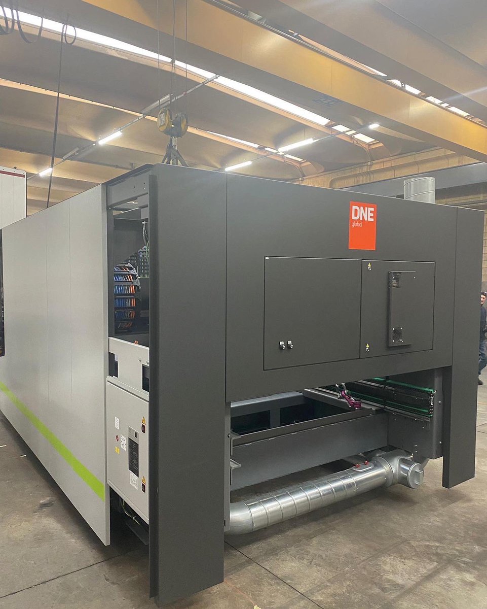 Lasertech_'s tweet photo. Consegna e installazione DNE Global LC3 6kw fiber presso COVEN SRL di Casorezzo (MI)
#dneglobal  #covensrl #lasertechservice #bestdeal #tagliolaser https://t.co/9bAwKqJHzg