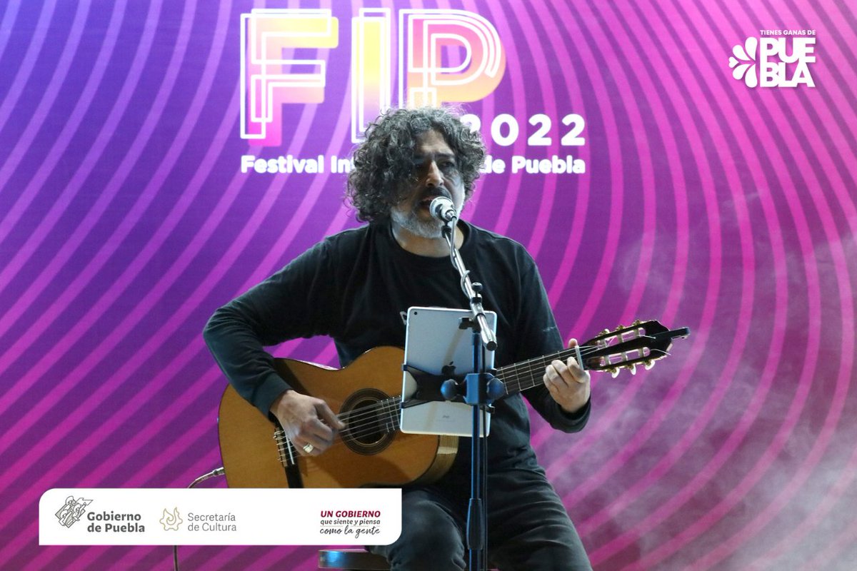 CulturaGobPue's tweet photo. #EsNoticia ✍️🏼:

En el marco de la "Tarde Bohemia" en Casa Puebla, anunciamos la programación del Festival Internacional de Puebla (FIP) 2022, integrado por más de 40 actividades de teatro, danza y música a desarrollarse del 09 al 11 de diciembre.
📰 https://t.co/3HyY8gIbhK https://t.co/N7rnXno5Bl