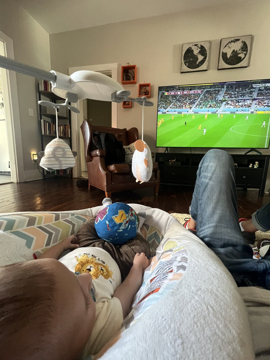 AgriPV10's tweet photo. Living his first World Cup #babylogan https://t.co/NImdFhR5Nv