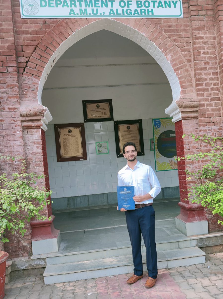 SALEEM06444600's tweet photo. #Alhamdulliah submitted my PhD thesis;
I would also like to express my sincere thanks to my research supervisor Prof. Qazi Fariduddin, my parents and friends for their selfless assistance, enormous support, suggestions and cooperation. https://t.co/RKqd3wSa9q