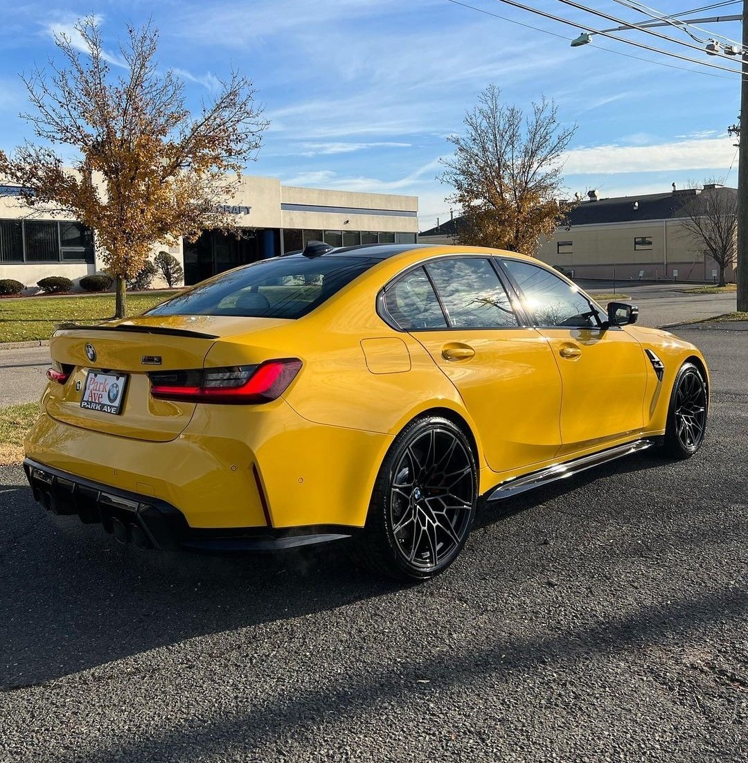 on-twitter-bmw-m3-competition