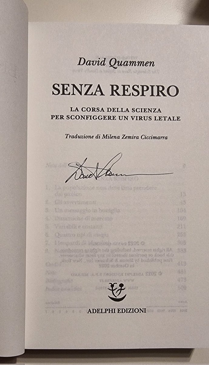 Kammas91's tweet photo. Finalmente giunta la copia autografata de "Senza respiro". 
Sicuramente sarà una lettura impagabile come lo sono state quelle delle opere precedenti (non solo quelle presenti in foto).
Grazie @DavidQuammen https://t.co/B5stzqCjbo