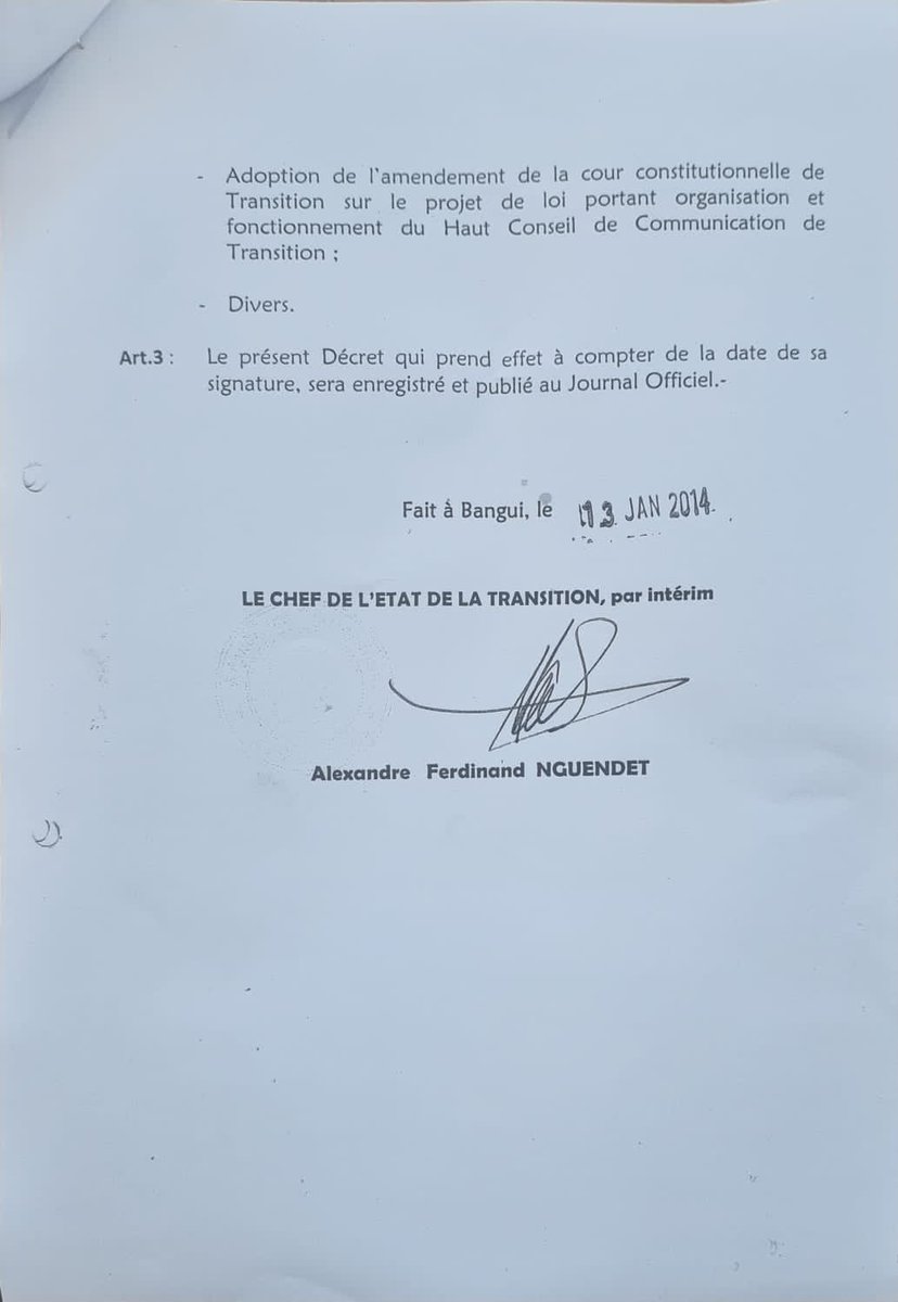 YogIabnj's tweet photo. #Rca🇨🇫| En qualité de Chef d'état de la Transition, par interim, @nguendet avait convoqué le conseil national de la transition en session extraordinaire. Laquelle session avait fait élire @sambapanza PR de la transition en janvier 2013. #RcaDebout
#FaitHistorique https://t.co/JUNcJxo2Wd