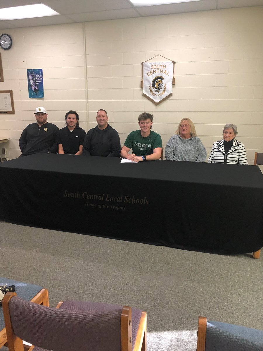 SCTrojansBSBL's tweet image. Congratulations to SC Senior @FerberJr for signing his Letter of Intent to Lake Erie College. We are extremely proud of you!! Good Luck in the Future. @LakeErieStorm #RageOn