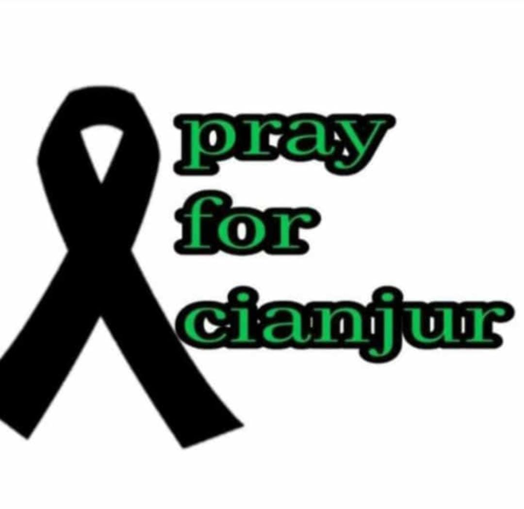 KangSumadi_'s tweet photo. Selamat berkhidmah sahabat sahabatku
Doa kami 
Semoga saudara saudara kita yang tengah tertimpa musibah diberikan kesabaran dan ketabahan. 
Dan korban jiwa semoga wafat dengan husnul khotimah.
#PrayForCianjur
@pwlpbinujateng @pcnukabmagelang 
@AnsorMagelang https://t.co/FDeFJsfqlt