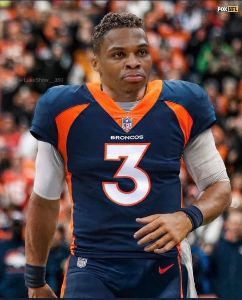 GetGrishd's tweet photo. Yoooooo Iโm ๐๐๐๐ @DangeRussWilson @russwest44 @Broncos #Westbrick #RussIsCooked #BroncosCountryLetsRide https://t.co/1VFvHYmQ9f