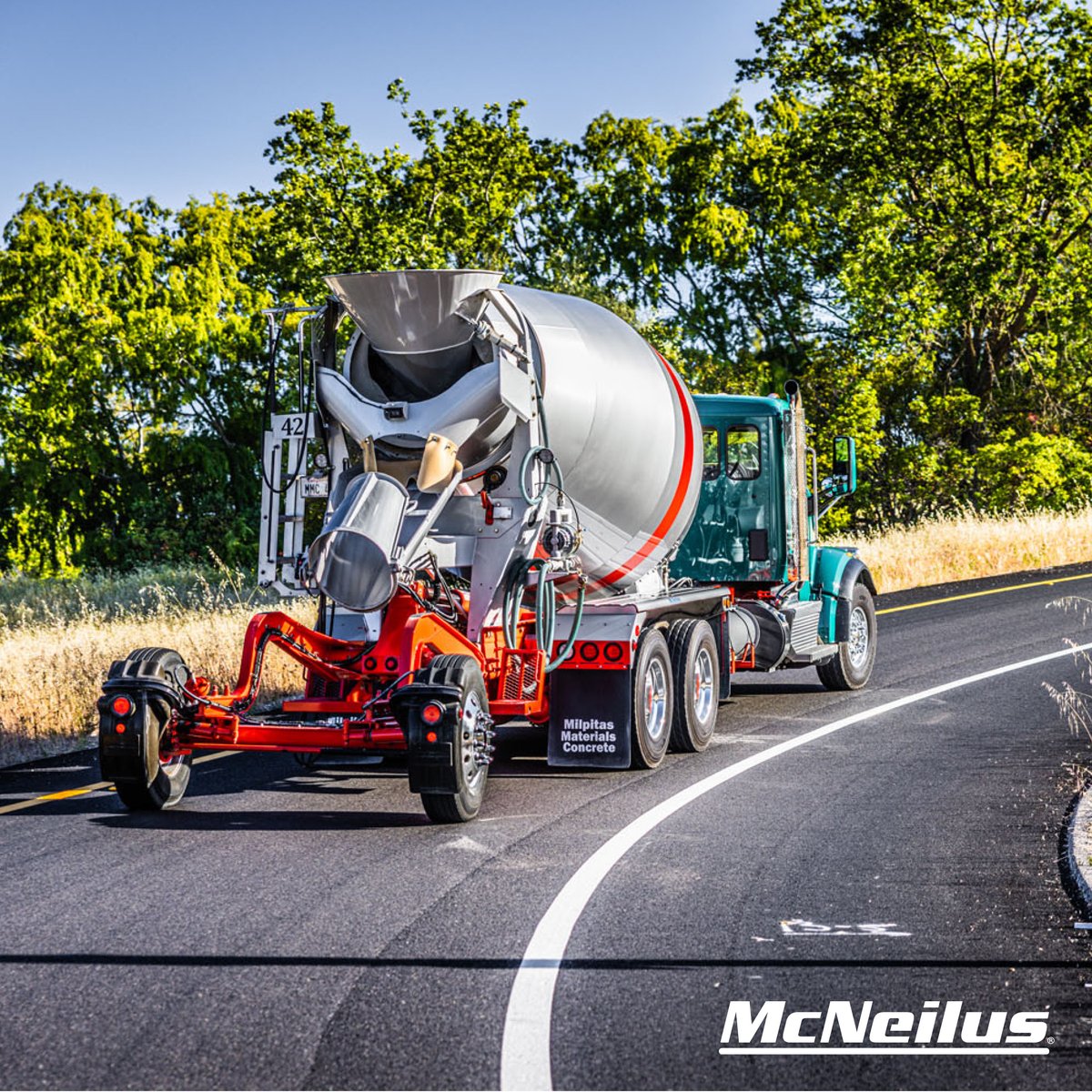 RevolutionMixer's tweet image. From Auto Load at the plant to System Washout after delivery, our FLEX Controls™ operating system gives you the tools you need to make it easy to get the job done right. Simply put, we’ll handle the concrete, you handle the road. #McNeilusMixers #FLEXControls #TeamMcNeilus