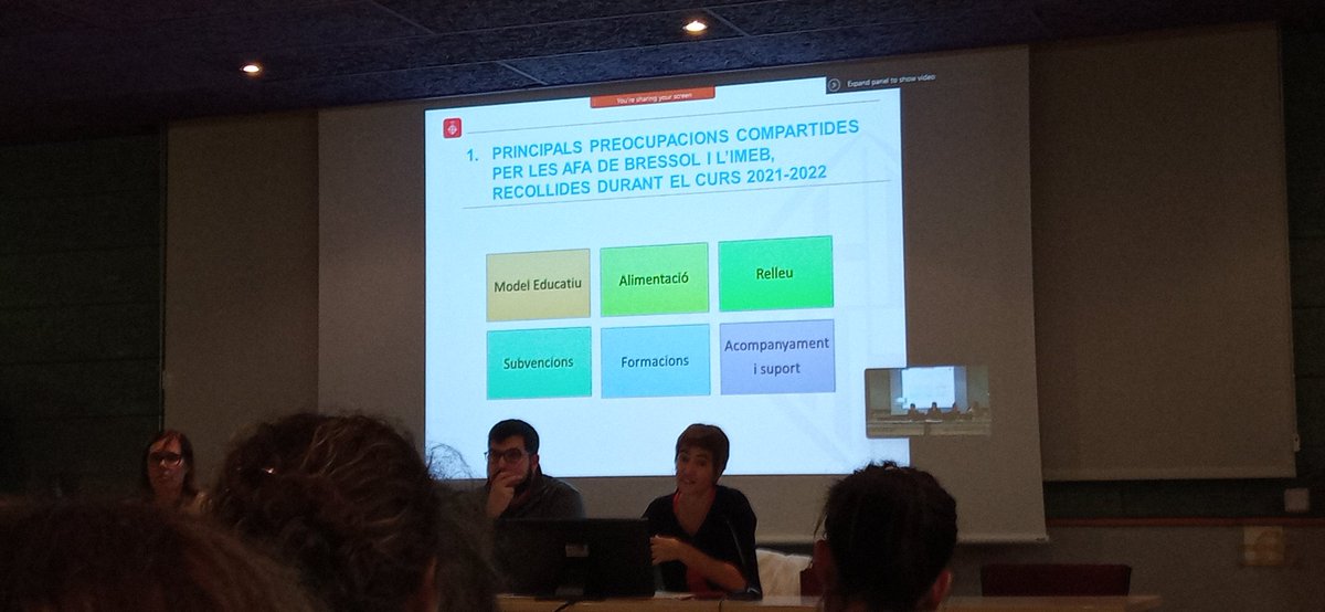 ebmcobi's tweet photo. @BCNeducadora donant valor i suport a les #afa de les #escolabressol https://t.co/KiMXJsOmY2