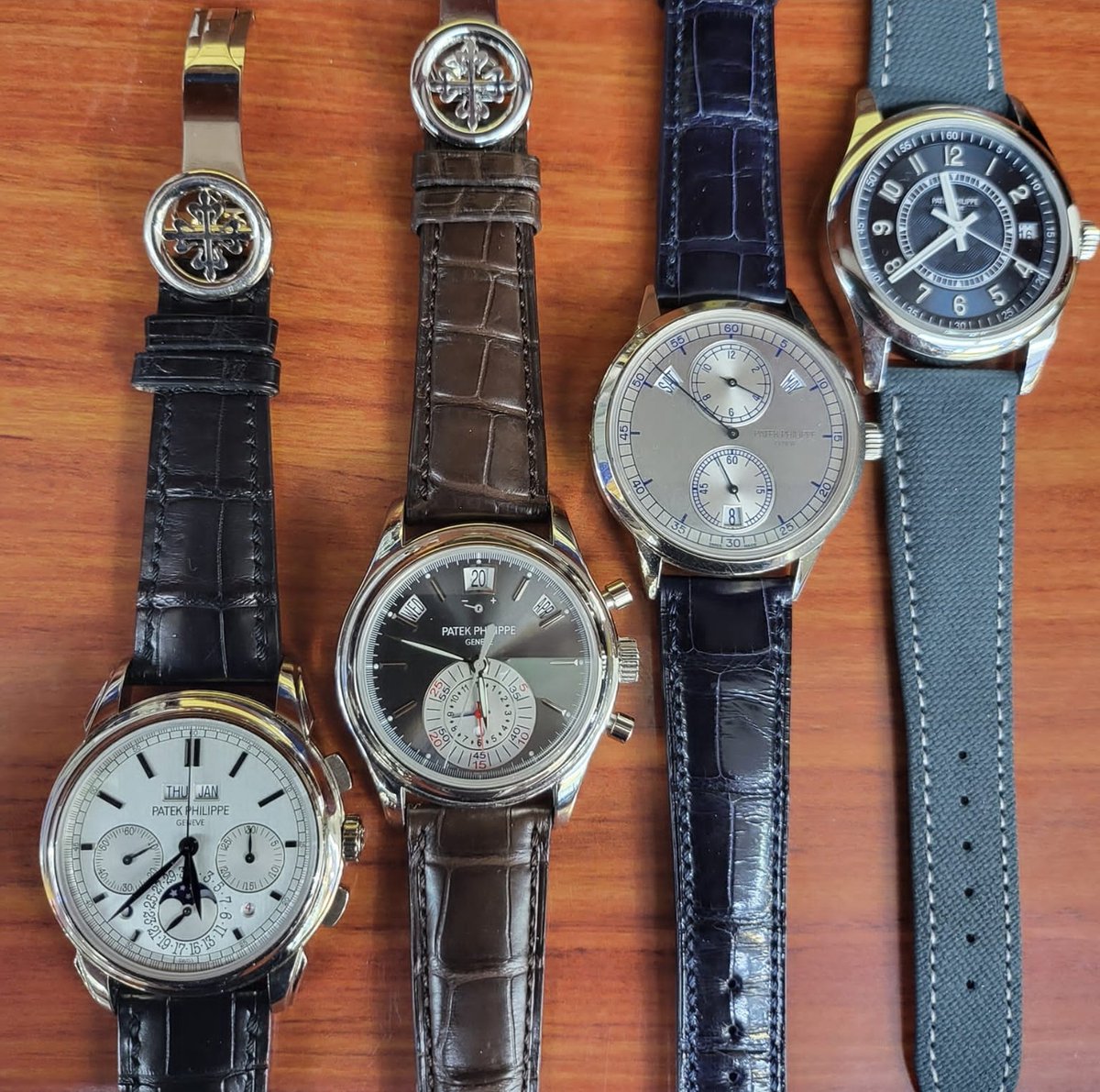 giuliosax's tweet photo. I Quattro Moschettieri
Patek Philippe 5960P,
Patek 5270G,Patek5235G and Patek 6007A, Real Pateks
To Collect ,imho.
#patekcomplication #patekaholic #patek #pateklover #patekgallery #patekcollector #platinum #triplecalendar #powereserve #chronograph #swiss #genevelatinum#watch https://t.co/Bkymc1h8io