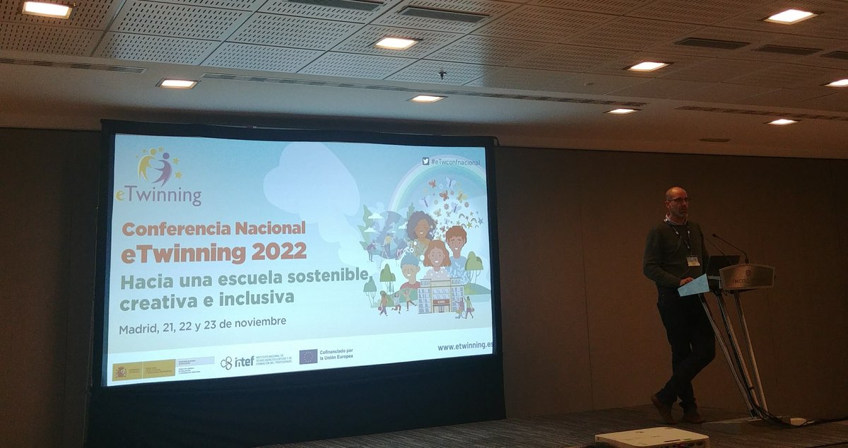Comença la I Conferència Nacional eTwinning on el Torrent ha estat convidat a assistir per tal de continuar la seva tasca d'internacionalització i aprenentatge per projectes. #eTwconfnacional
#eTwinning #erasmuplus