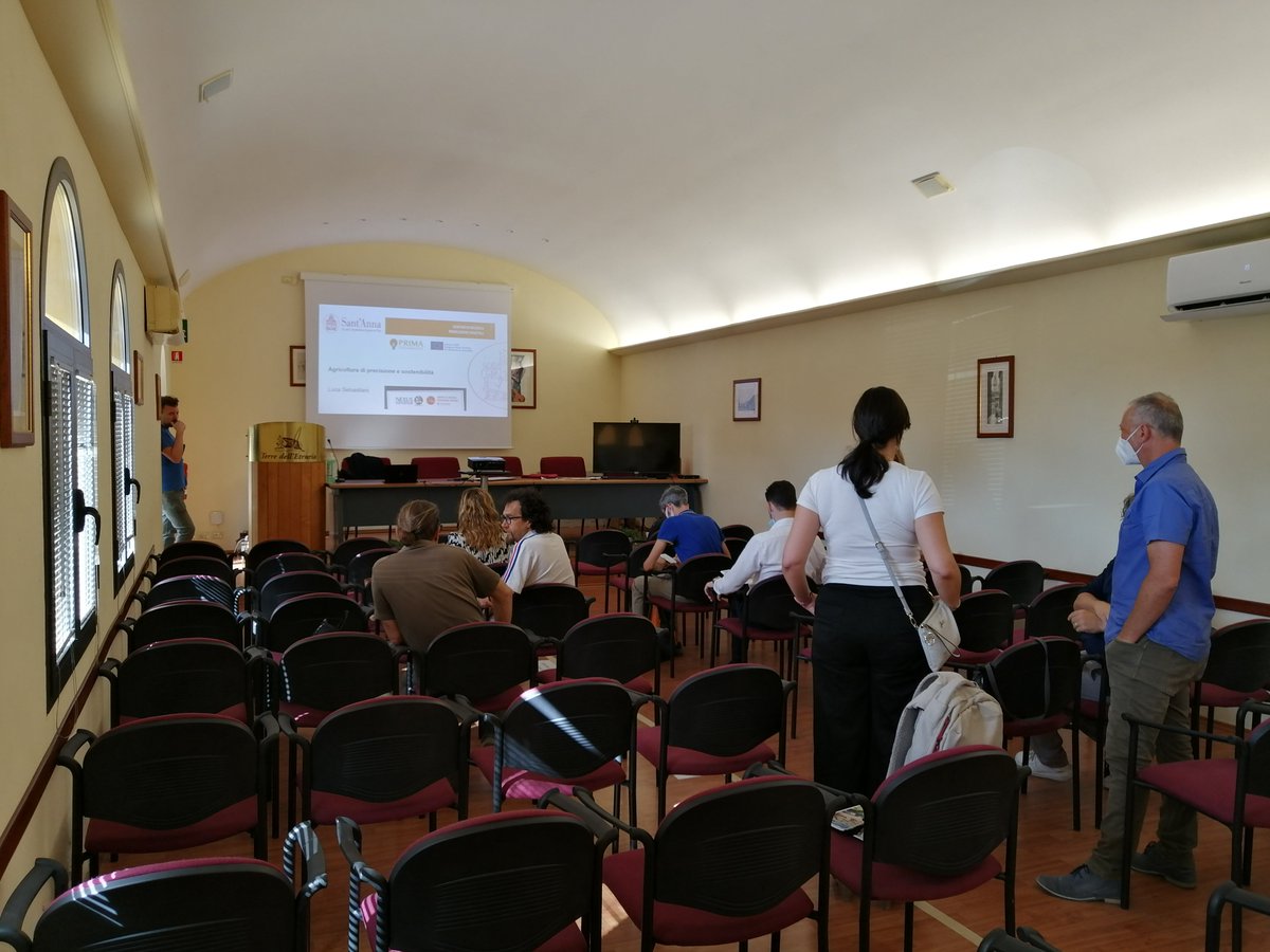 NexusNess_Prima's tweet photo. Pictures form 1st 🇮🇹 NEL workshop held in #Venturina to disclose challenges and solutions to sustainable use of #water #energy and agricultural production #WEFENexus in #Valdicornia at 2030. Large stakeholders participation! https://t.co/VSBqRkipEF